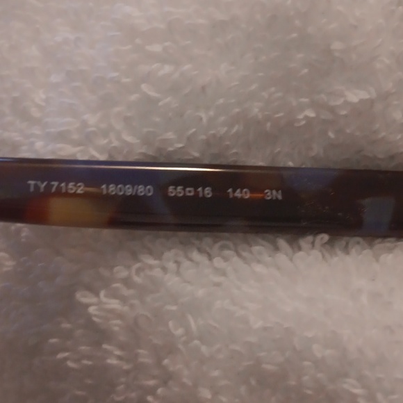 Tory Burch Tortoise Sunglasses (NWT) - Picture 4 of 5